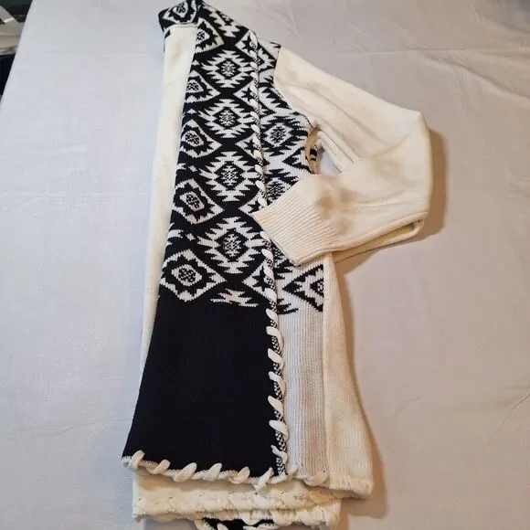 Sabrina Lauren White Black Aztec Print Knit Open Front Cardigan Boho Hippie Sz L - Picture 8 of 9